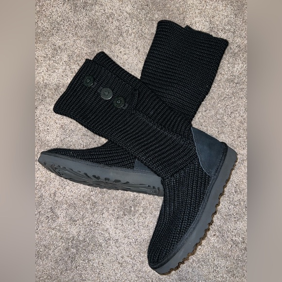 UGG SIZE 8 like new - Picture 4 of 11